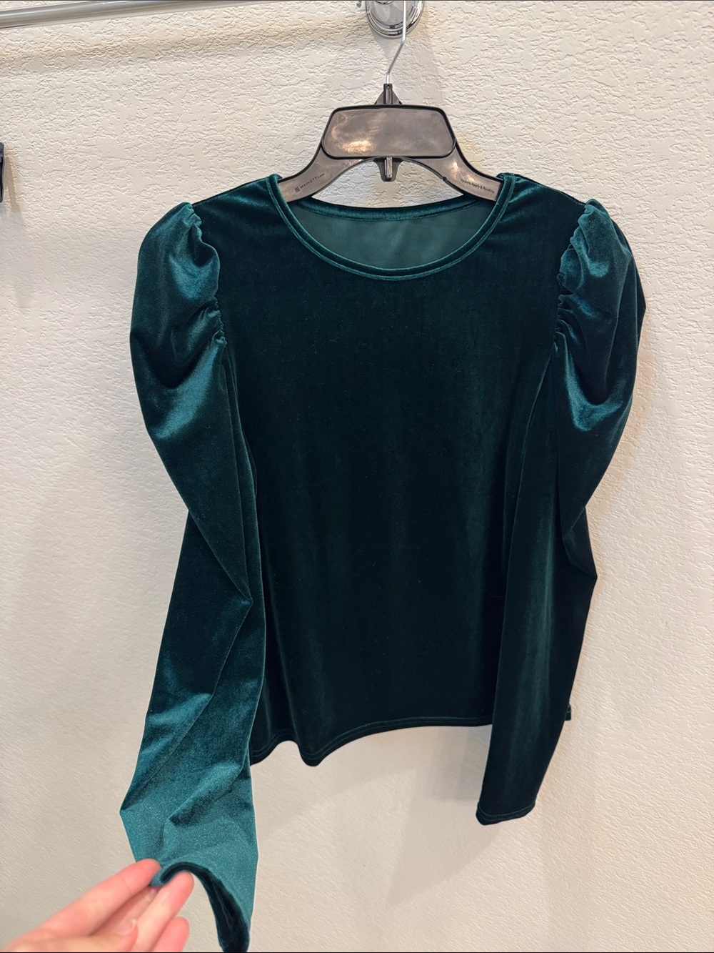 Velvet Puff-Sleeve Top - Emerald Green